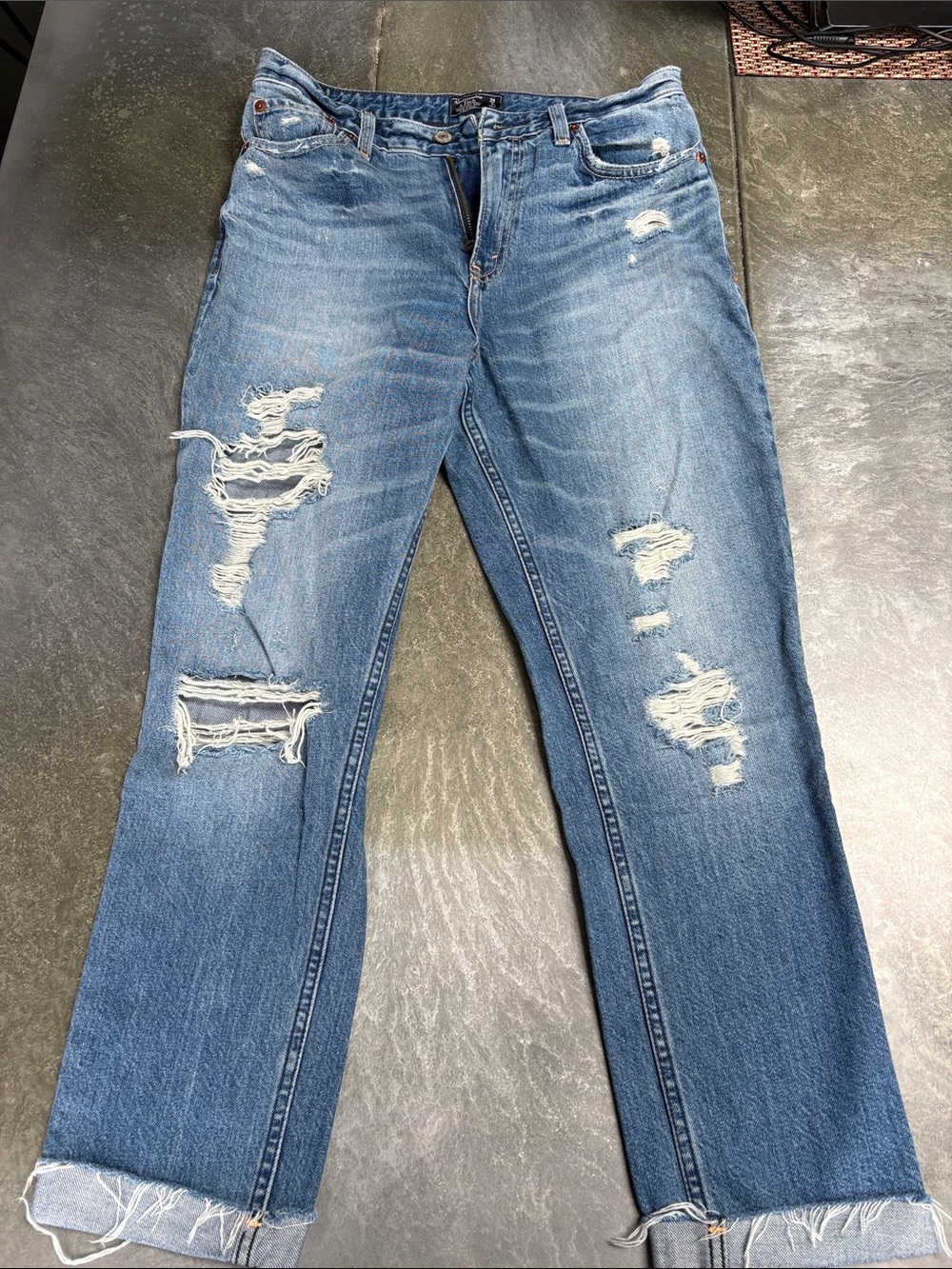 Abercrombie & Fitch Annie High Rise Girlfriend Jeans - Blue